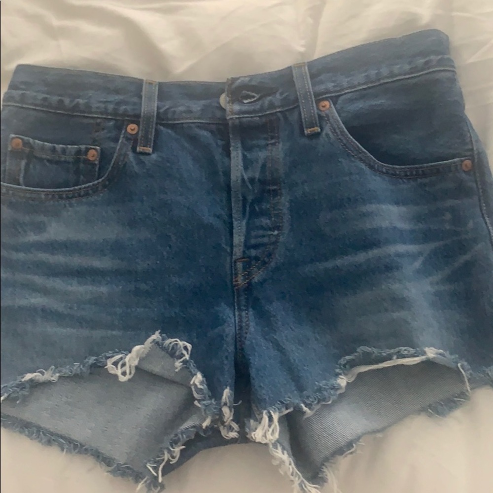 Levi shorts